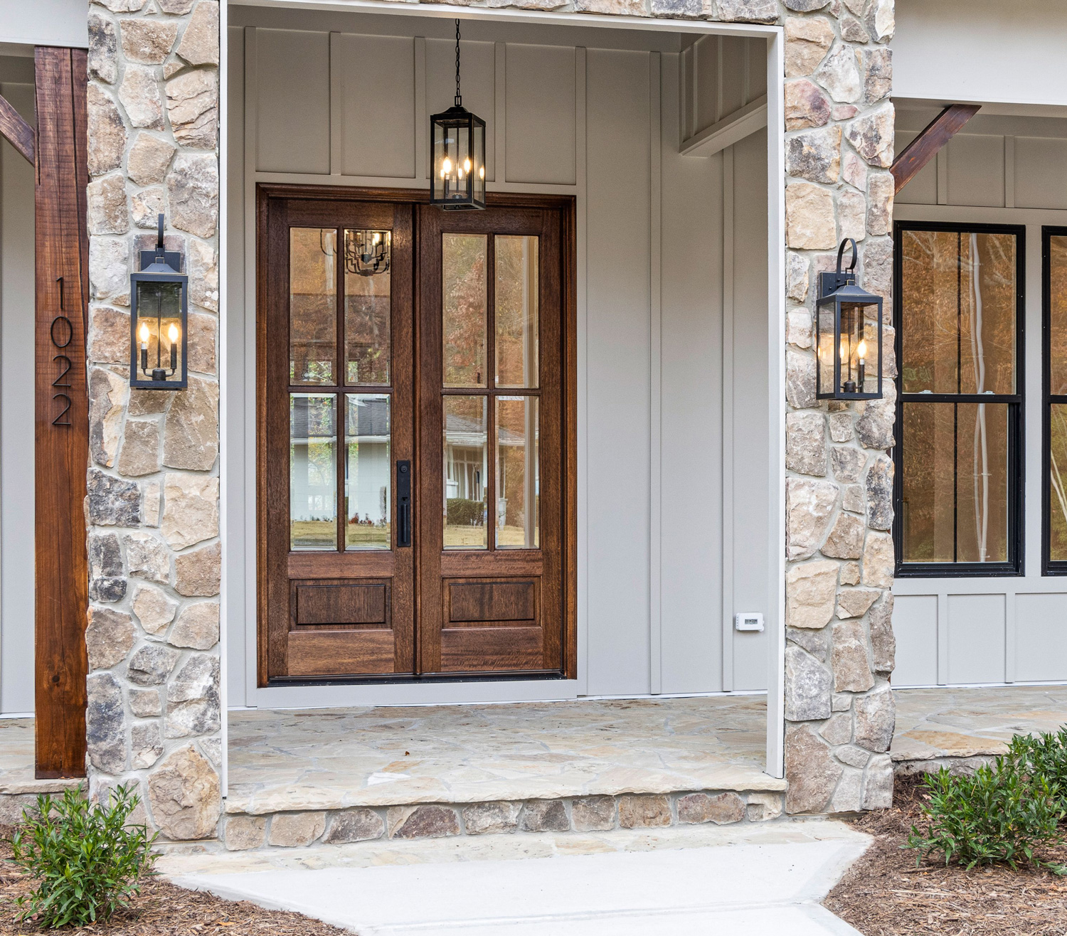 Exterior Doors installers in Chicago area
